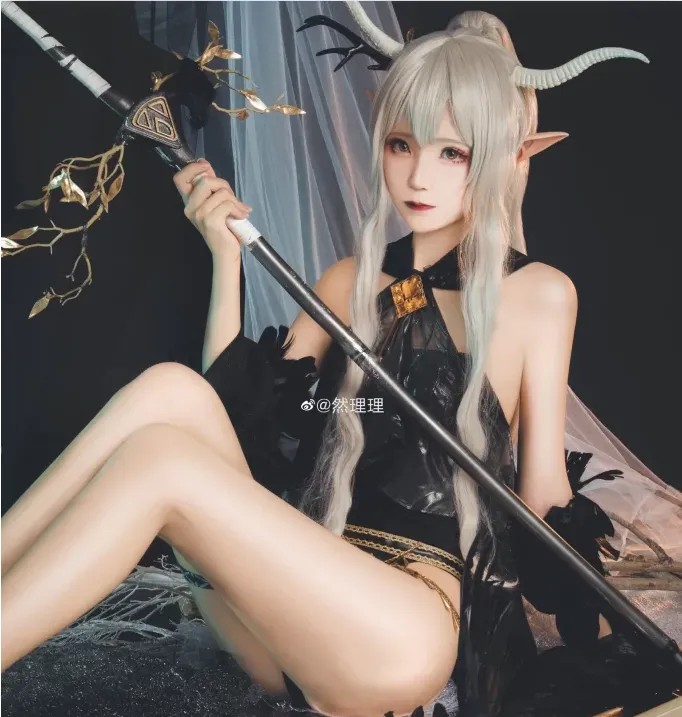 然理理 cos写真合集[2套] [持续更新]