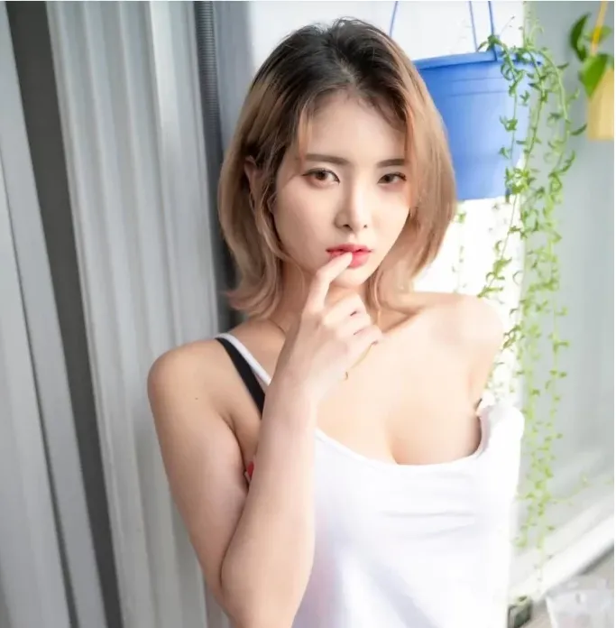韩国美女 Yeon(효연) 全套写真图片合集资源[持续更新]