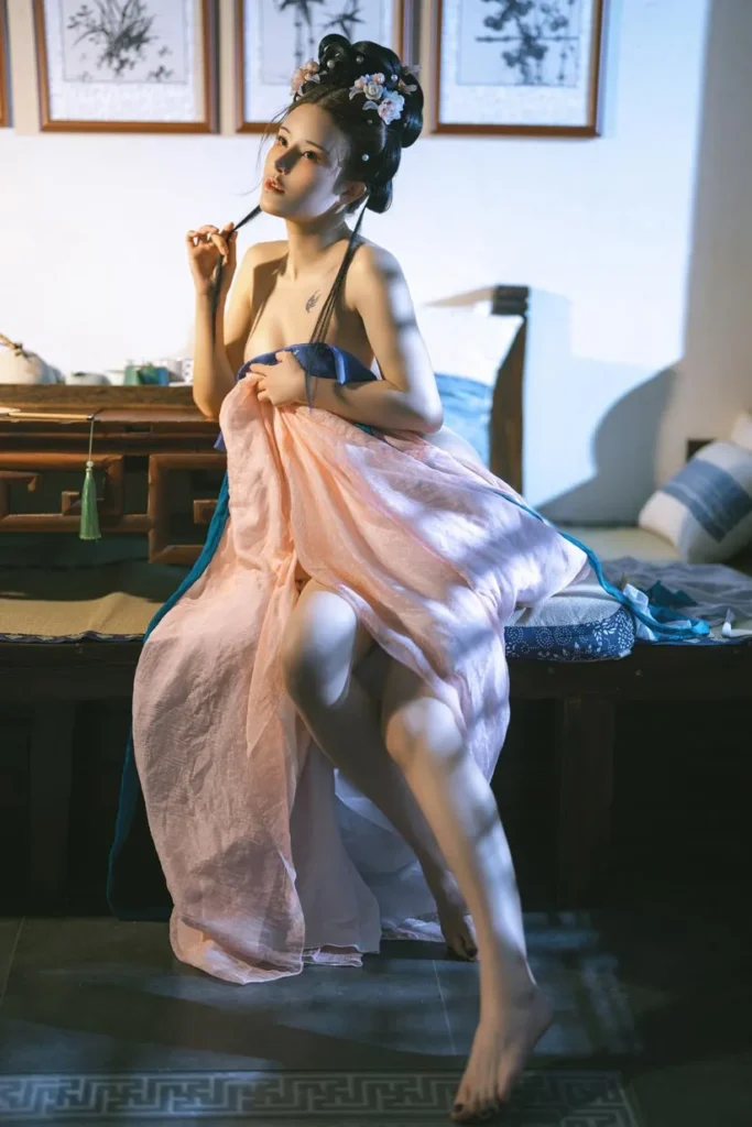 鹿八岁 全套写真图片合集资源64套含随包视频[持续更新]