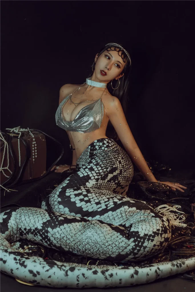 云溪溪 全套写真图片包含随机视频合集资源[持续更新]