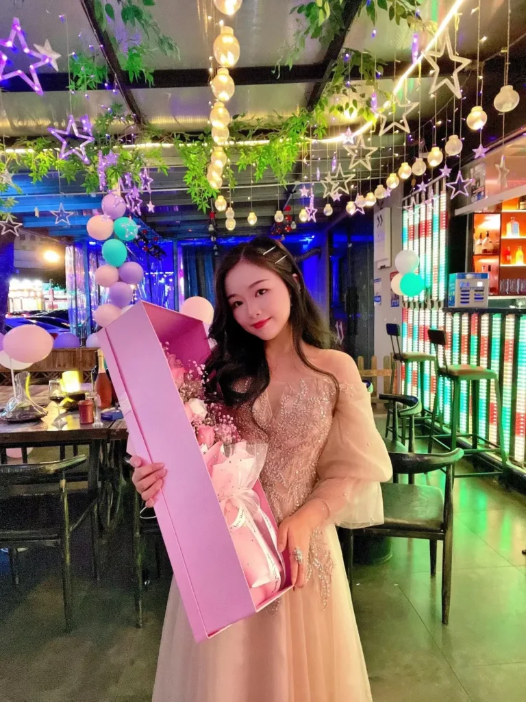 鱼鱼足影 写真合集[91套][持续更新]