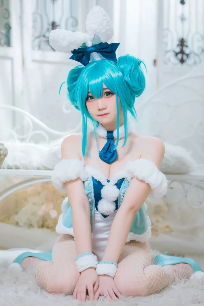 焖焖碳 COSPLAY写真图片包合集[34套][持续更新]