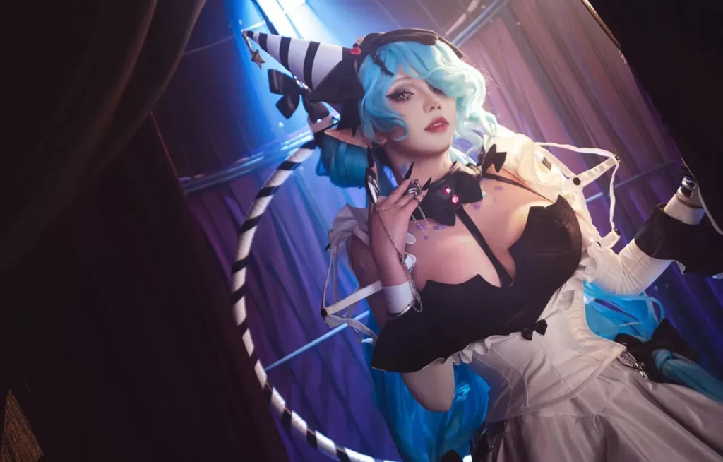 动漫博主 菌烨tako 全套写真图片包合集资源[持续更新]